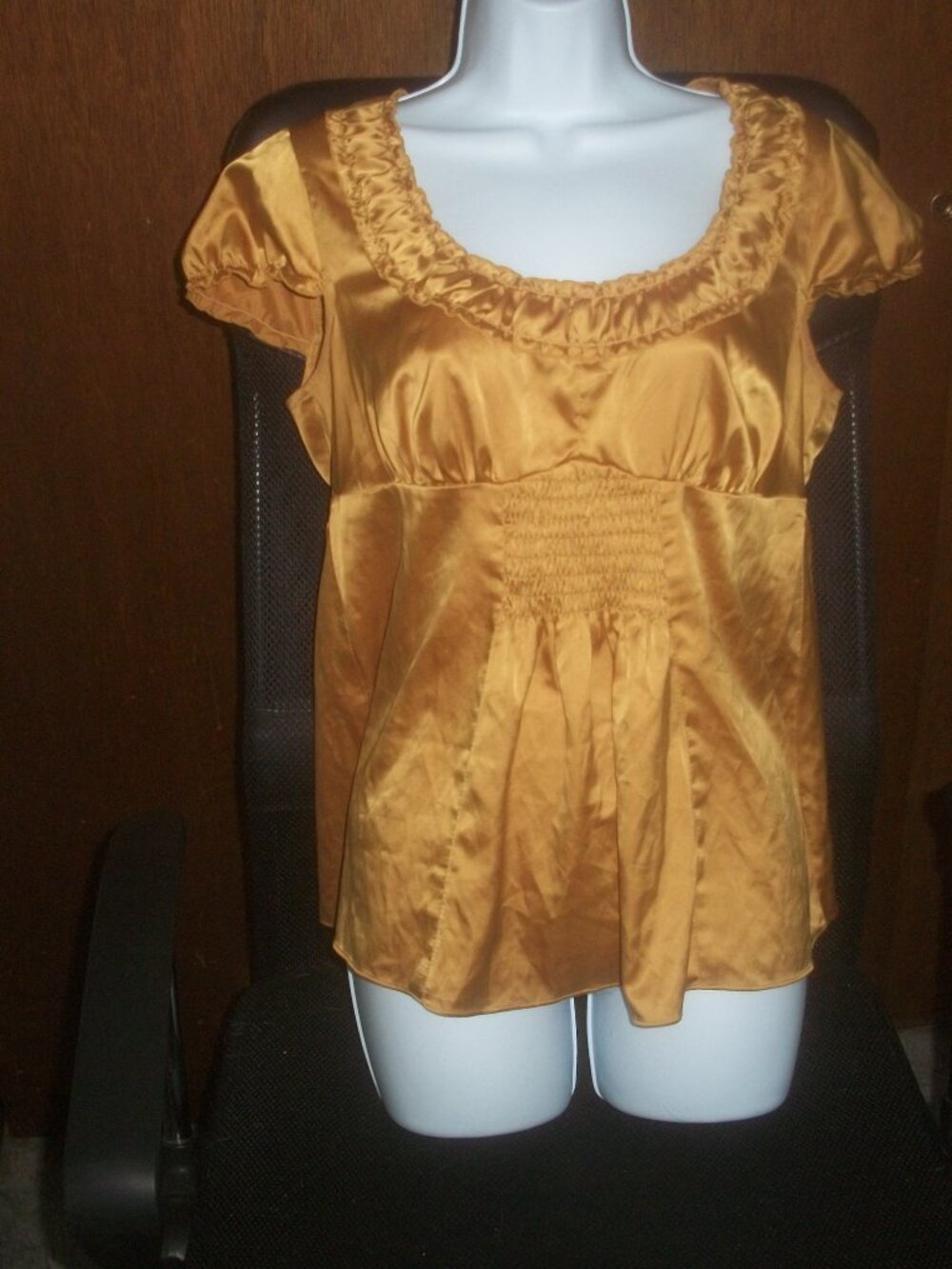 womens gold camisole.babydoll top.cap sleeves.size small.stretch